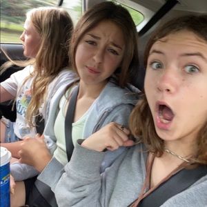 Meet your Posher, Isabella